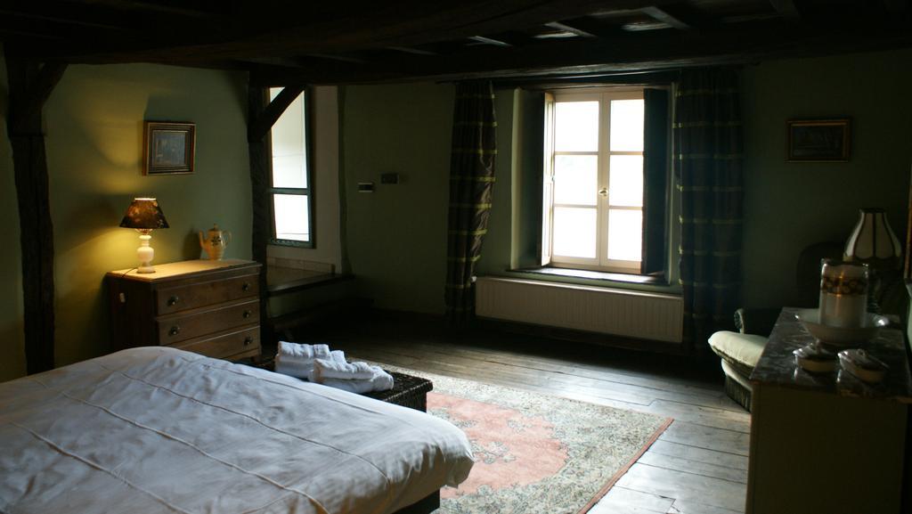 B&B Le Secret Du Bois Bourseigne-Vieille Oda fotoğraf